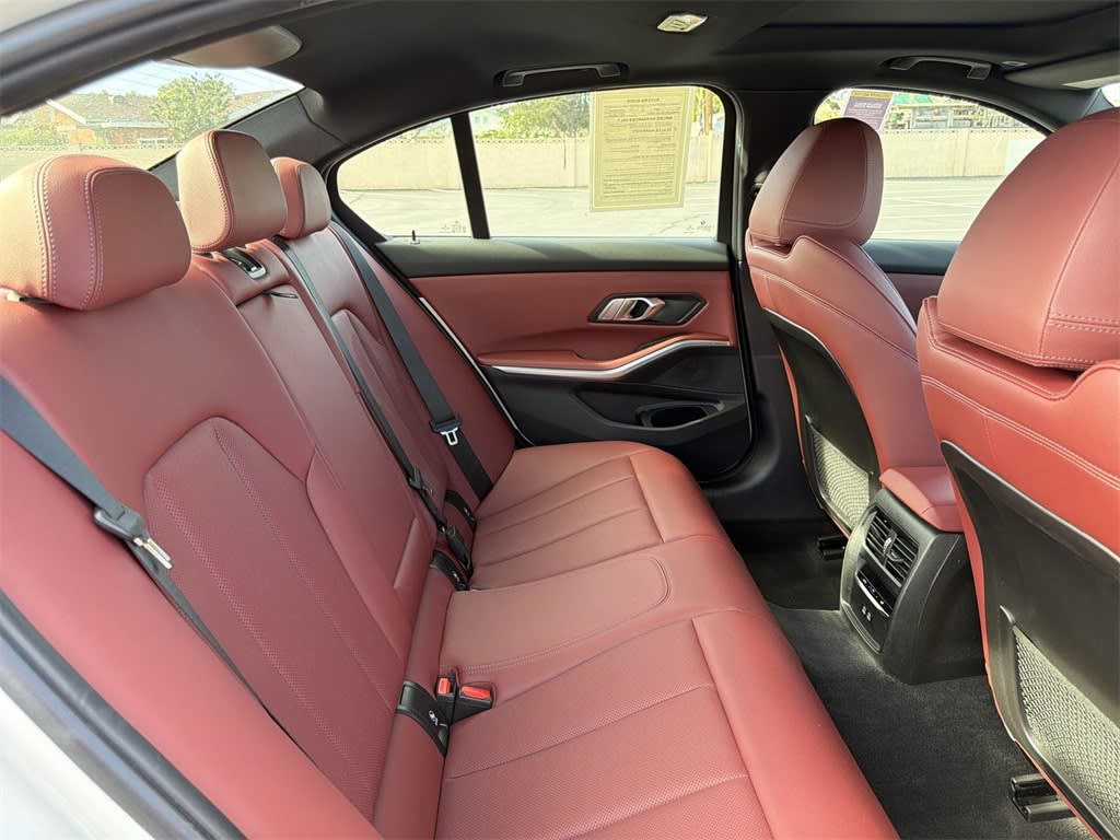 Thumbnail: 2023 BMW 3 Series - 36