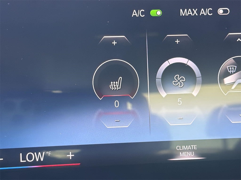 Thumbnail: 2023 BMW 3 Series - 30