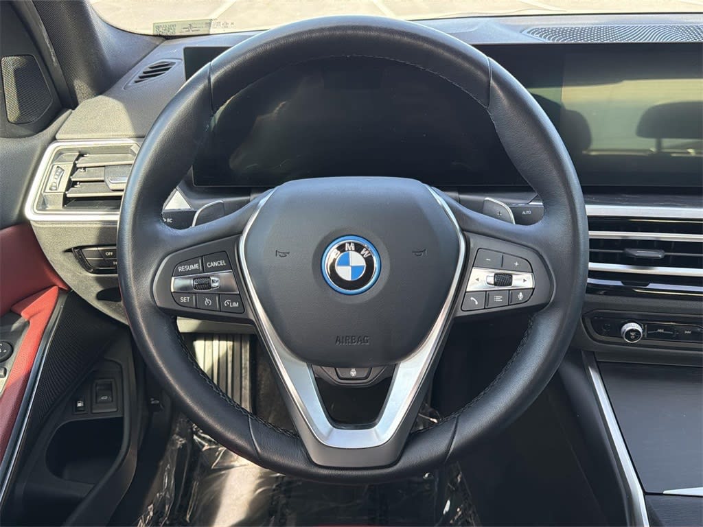 Thumbnail: 2023 BMW 3 Series - 9