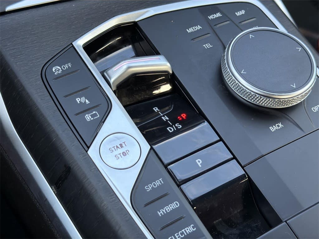 Thumbnail: 2023 BMW 3 Series - 15