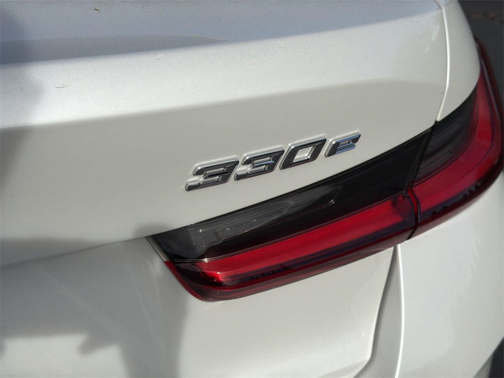 Thumbnail: 2023 BMW 3 Series - 7