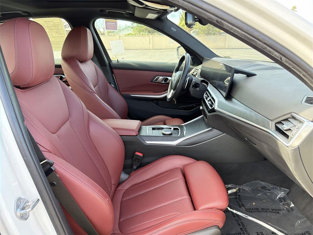 Thumbnail: 2023 BMW 3 Series - 38