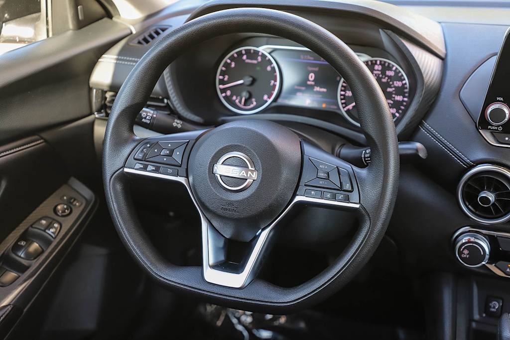 Thumbnail: 2024 Nissan Sentra - 8