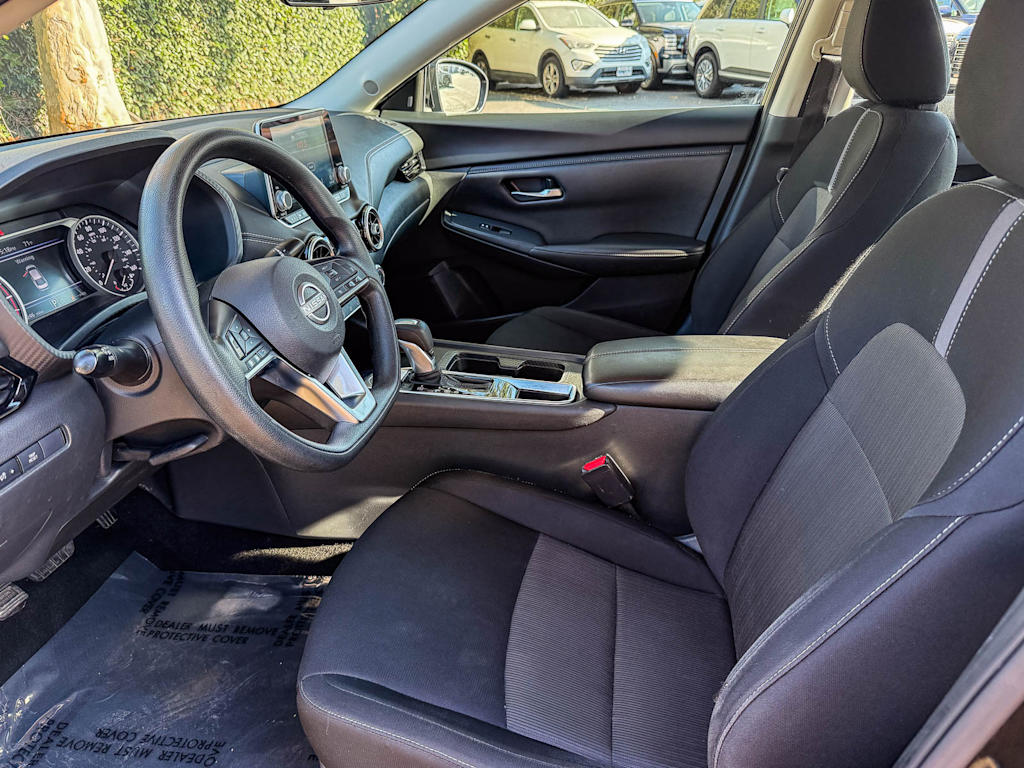 Thumbnail: 2024 Nissan Sentra - 9