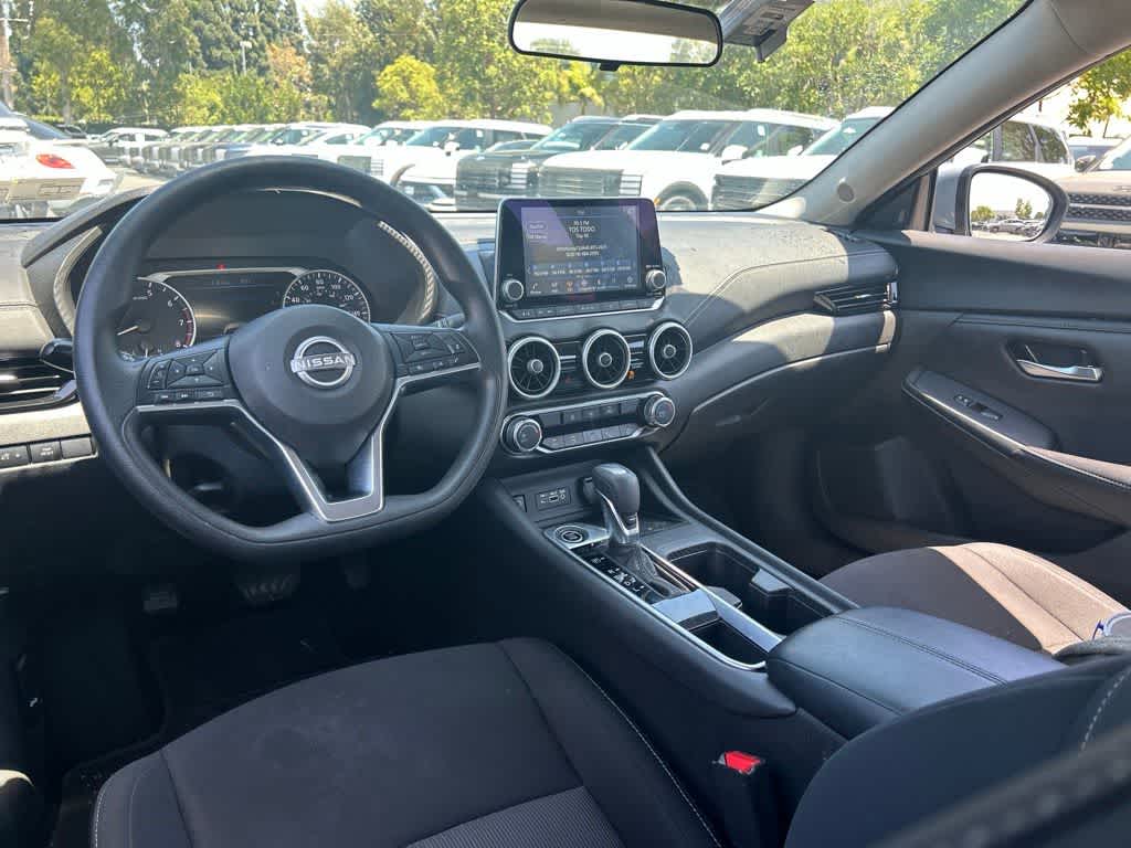 Thumbnail: 2024 Nissan Sentra - 2