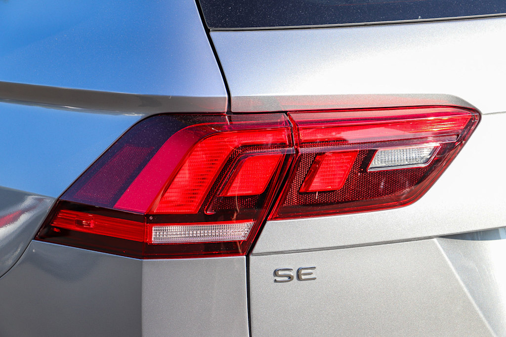 Thumbnail: 2023 Volkswagen Tiguan - 21