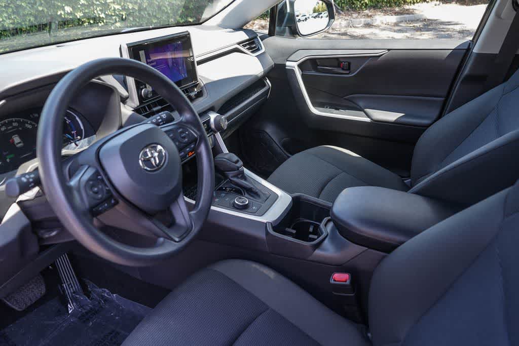 Thumbnail: 2025 Toyota RAV4 - 13
