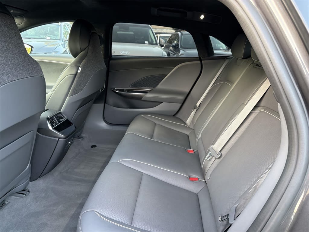 Thumbnail: 2024 Lucid Air - 12