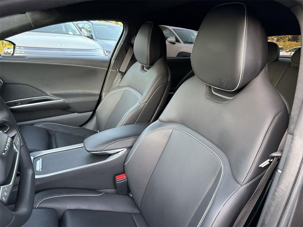 Thumbnail: 2024 Lucid Air - 11