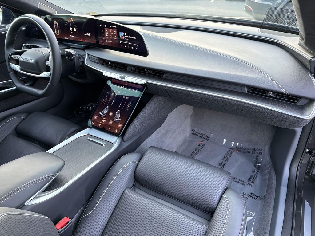 Thumbnail: 2024 Lucid Air - 13