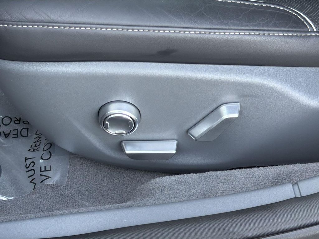 Thumbnail: 2024 Lucid Air - 29