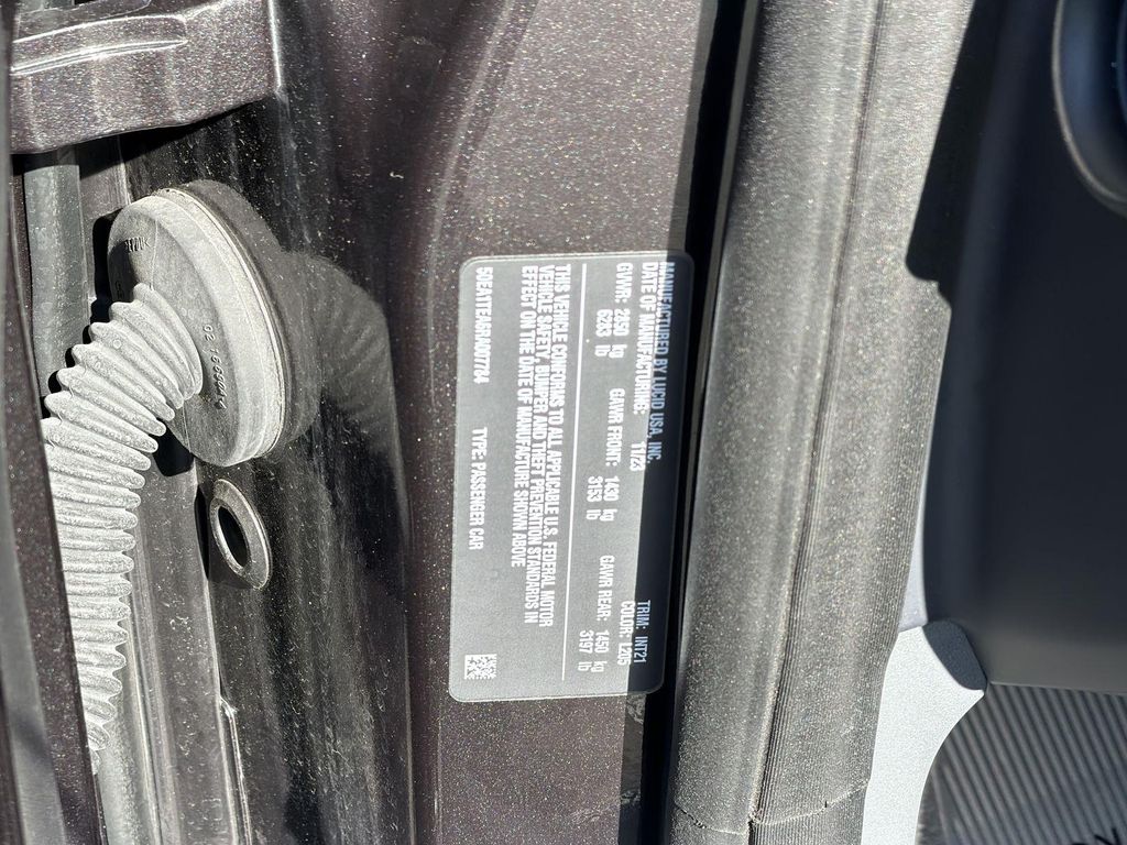 Thumbnail: 2024 Lucid Air - 21