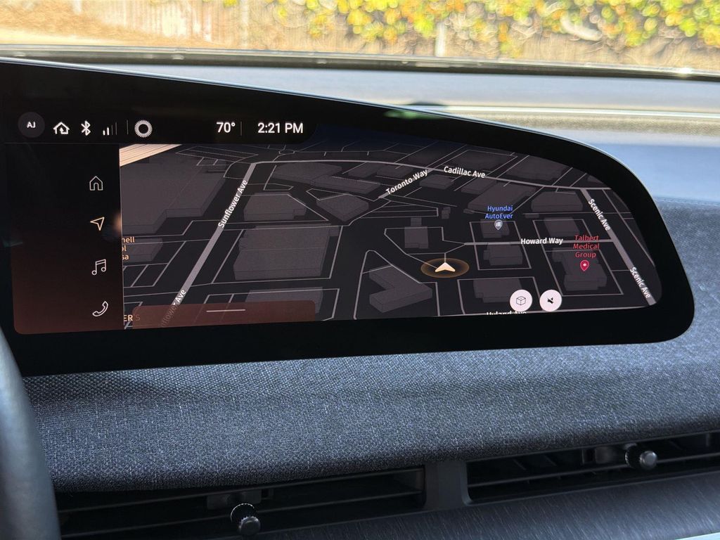 Thumbnail: 2024 Lucid Air - 14