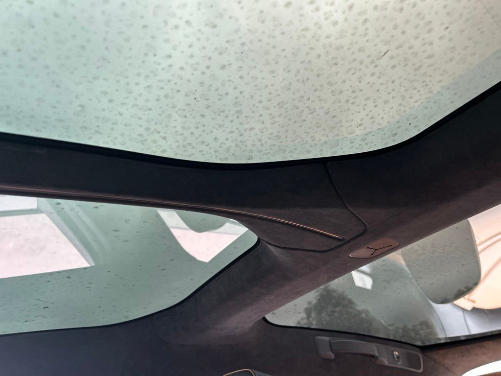 Thumbnail: 2024 Lucid Air - 12