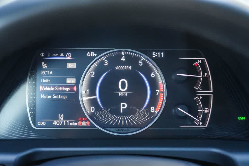 Thumbnail: 2022 Lexus ES - 15