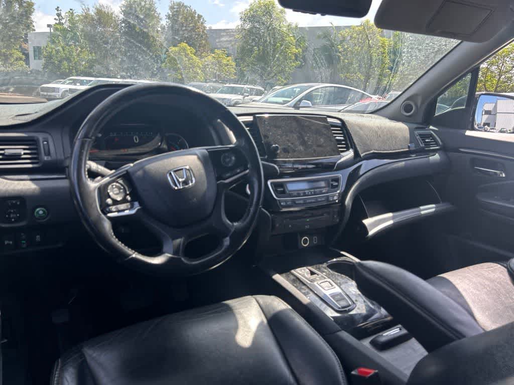 Thumbnail: 2020 Honda Pilot - 2