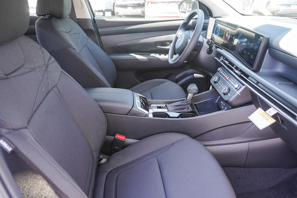 Thumbnail: 2026 Hyundai Tucson - 8