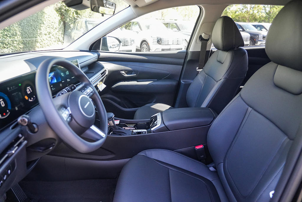 Thumbnail: 2026 Hyundai Tucson - 11