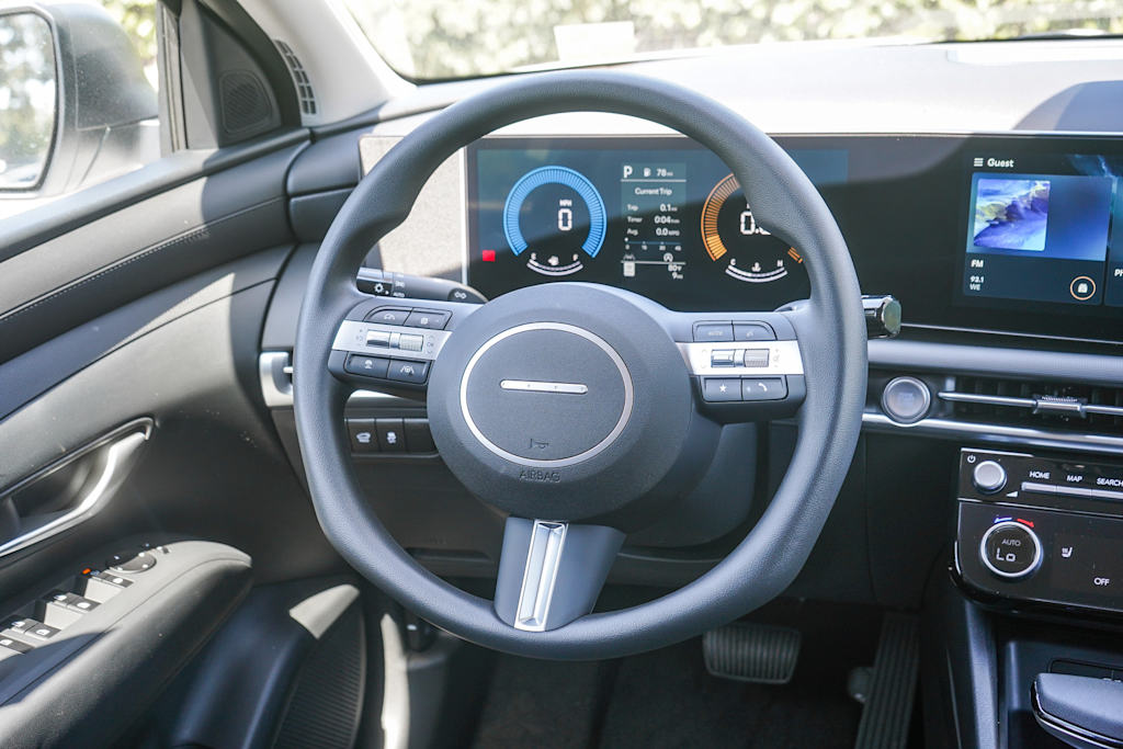 Thumbnail: 2026 Hyundai Tucson - 8