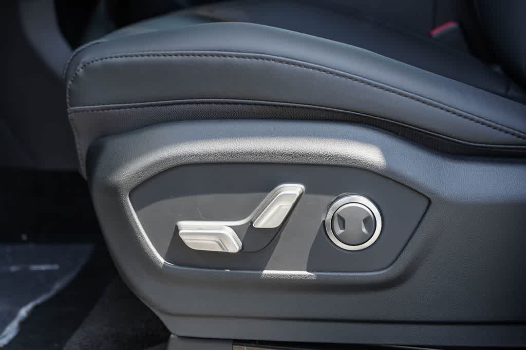 Thumbnail: 2026 Hyundai Santa Fe - 23