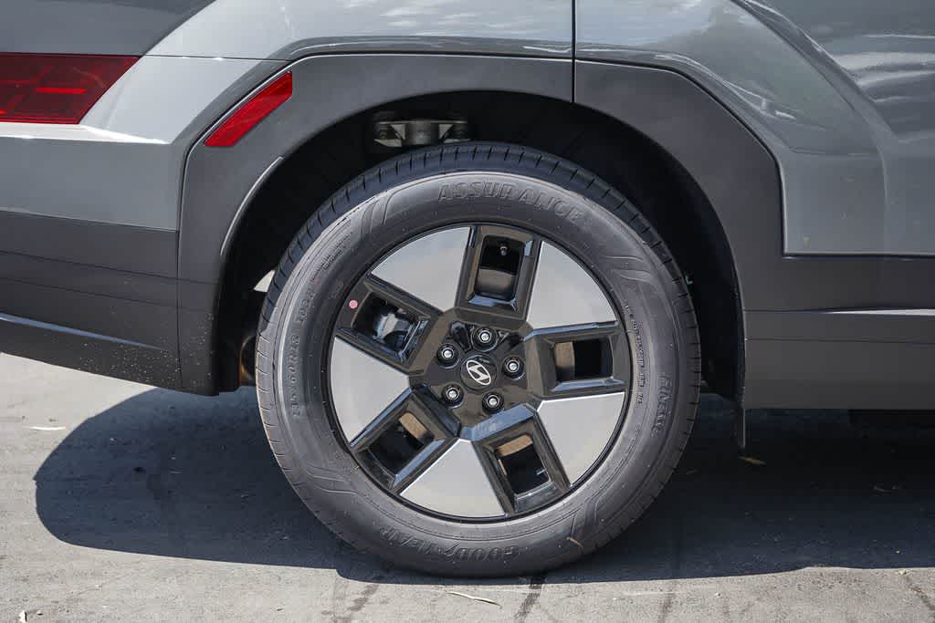 Thumbnail: 2026 Hyundai Santa Fe - 7