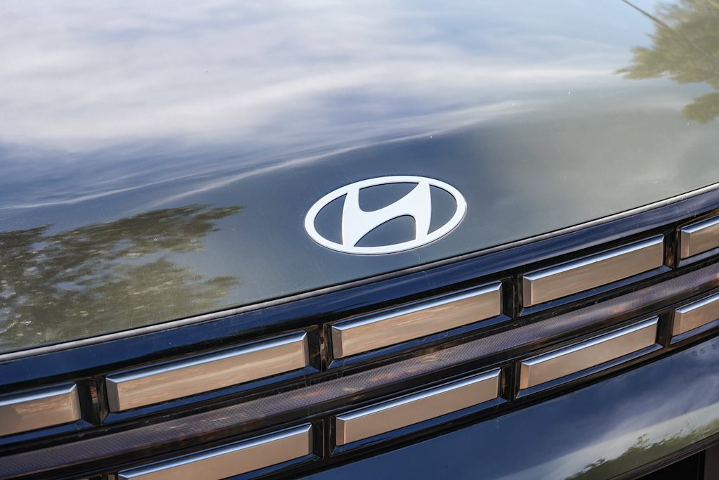 Thumbnail: 2026 Hyundai Santa Fe - 6