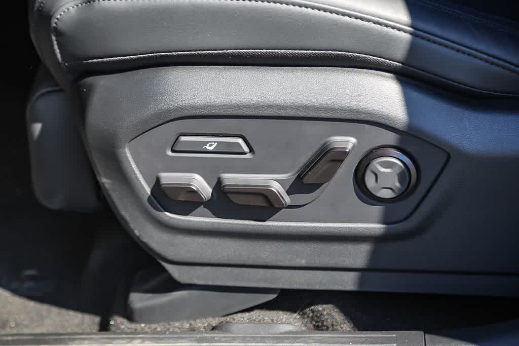 Thumbnail: 2026 Hyundai Santa Fe - 24