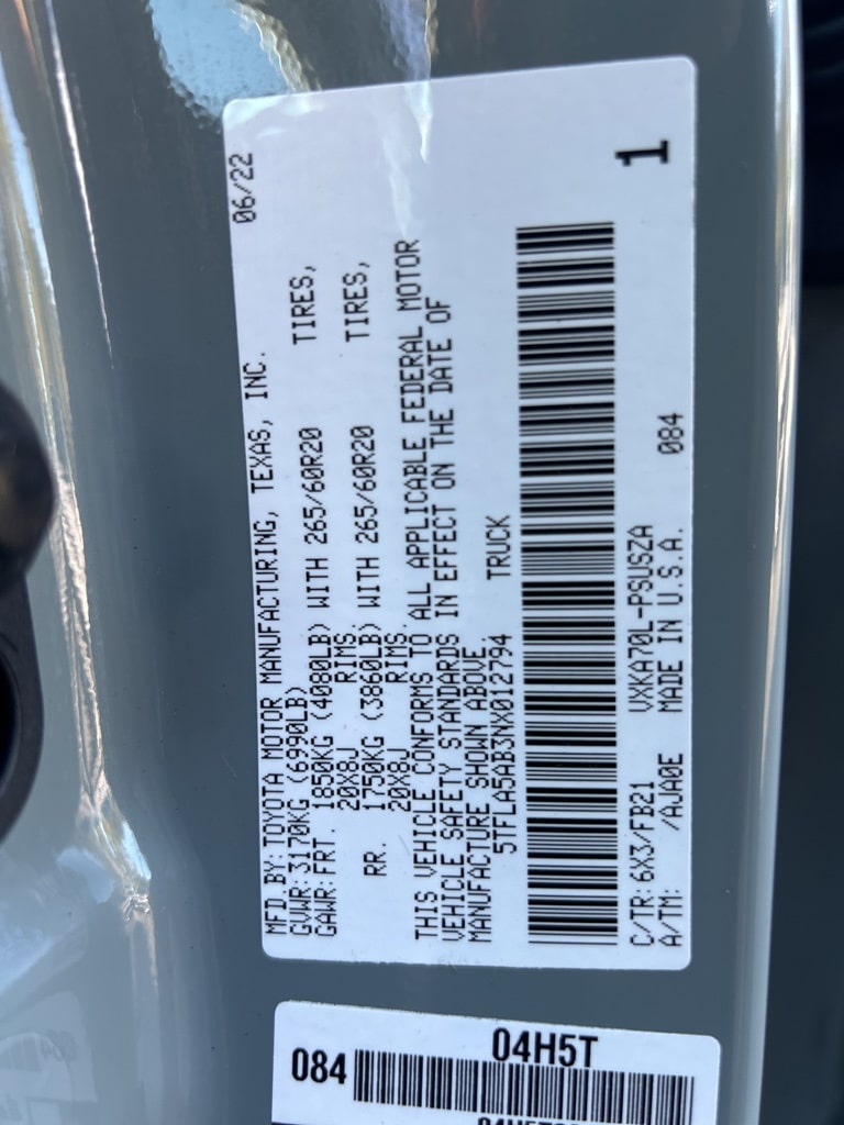 Thumbnail: 2022 Toyota Tundra - 7