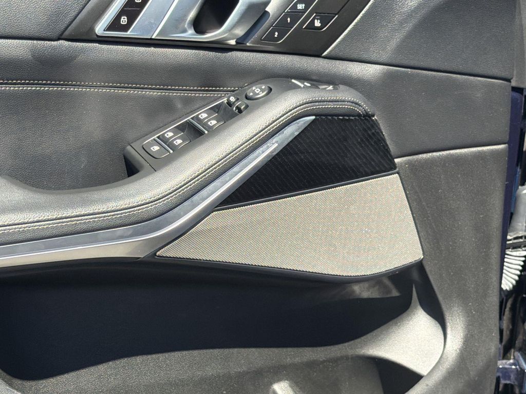 Thumbnail: 2021 BMW X5 - 28