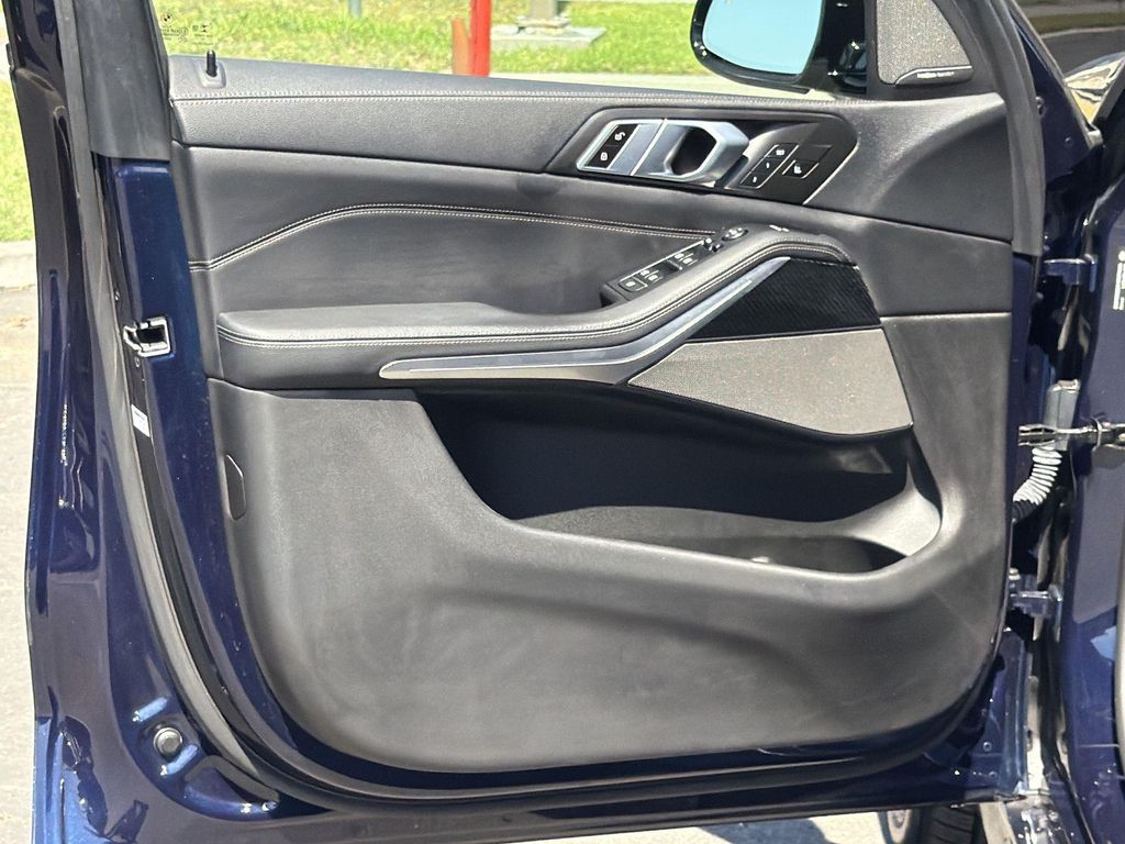 Thumbnail: 2021 BMW X5 - 27