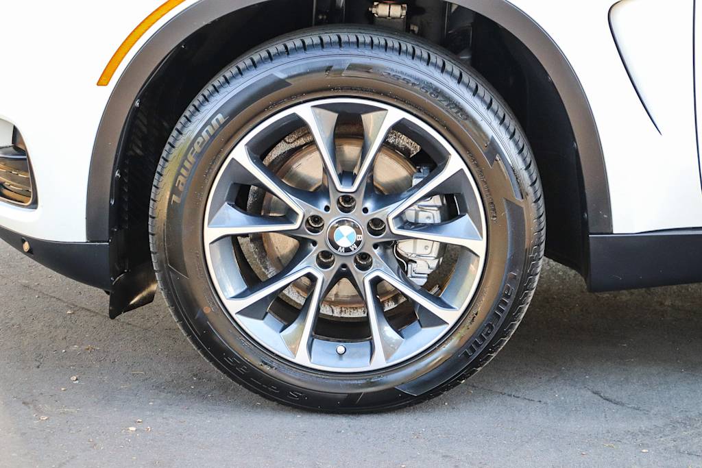 Thumbnail: 2018 BMW X5 - 6