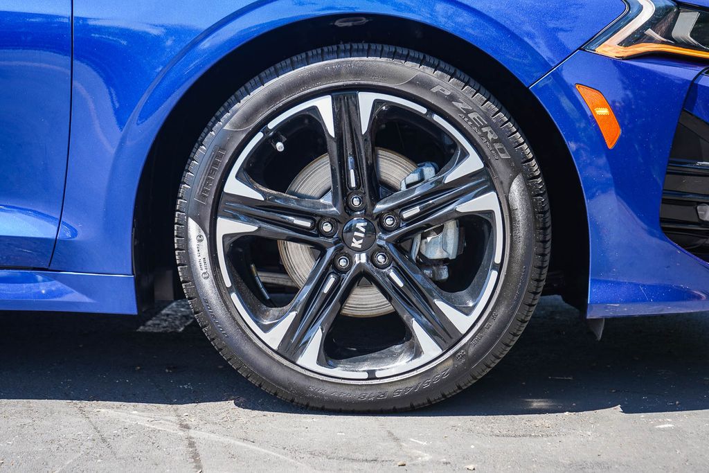 Thumbnail: 2021 Kia K5 - 20