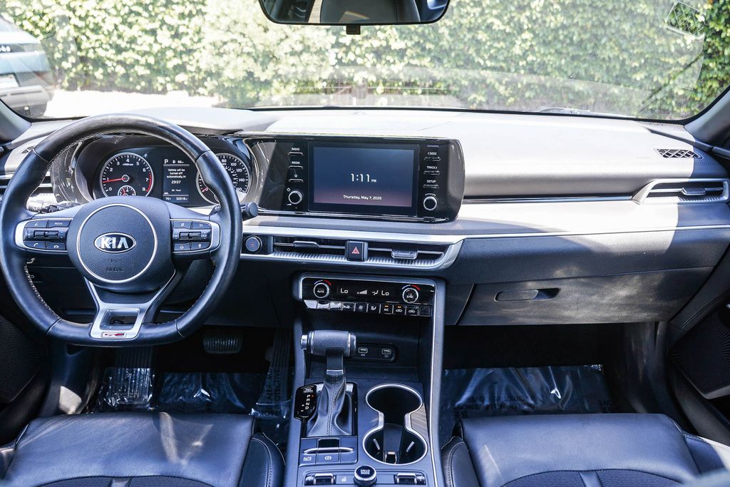 Thumbnail: 2021 Kia K5 - 2