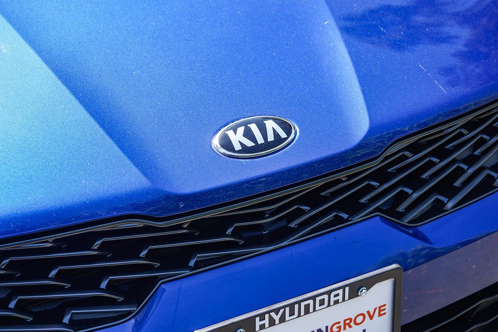 Thumbnail: 2021 Kia K5 - 21