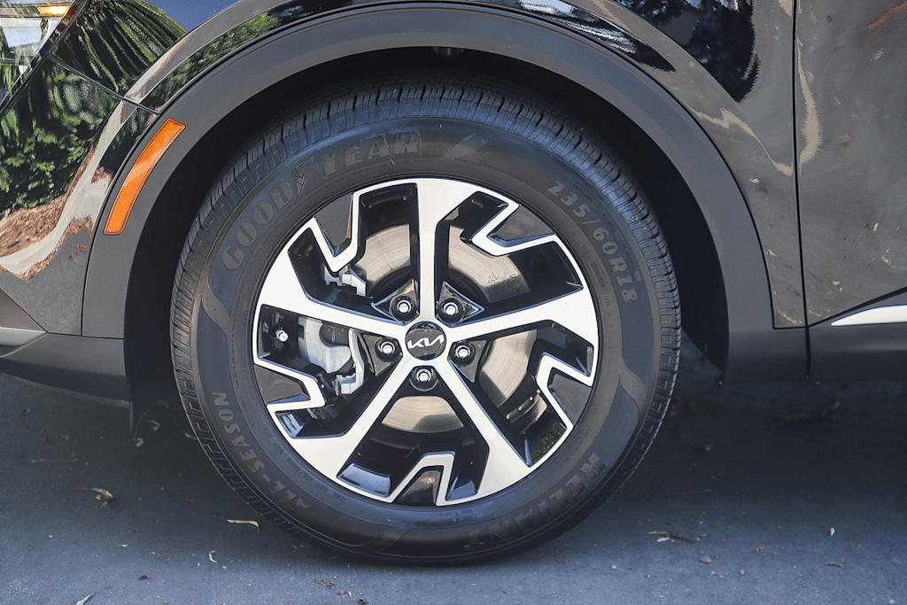 Thumbnail: 2023 Kia Sportage - 7