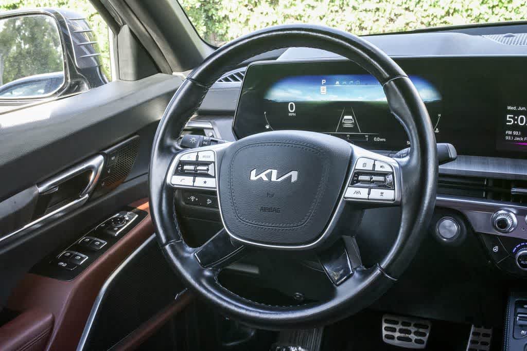 Thumbnail: 2023 Kia Telluride - 2