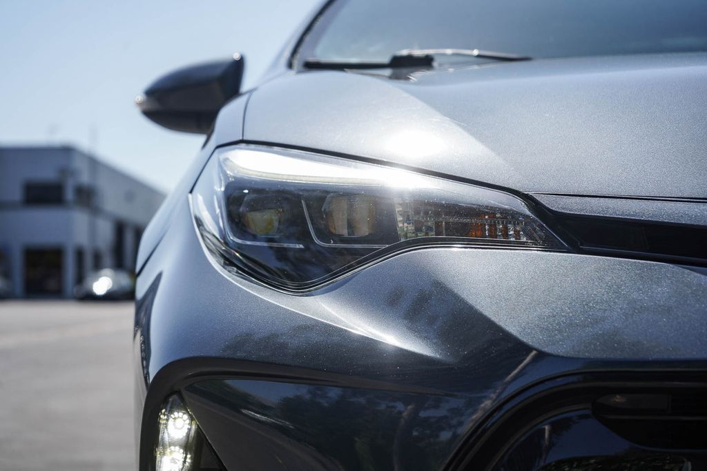Thumbnail: 2017 Toyota Corolla - 23