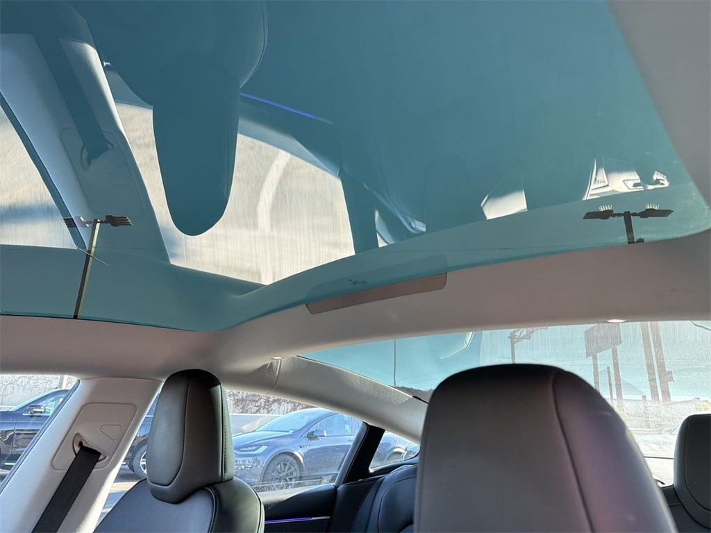 Thumbnail: 2025 Tesla Model 3 - 21