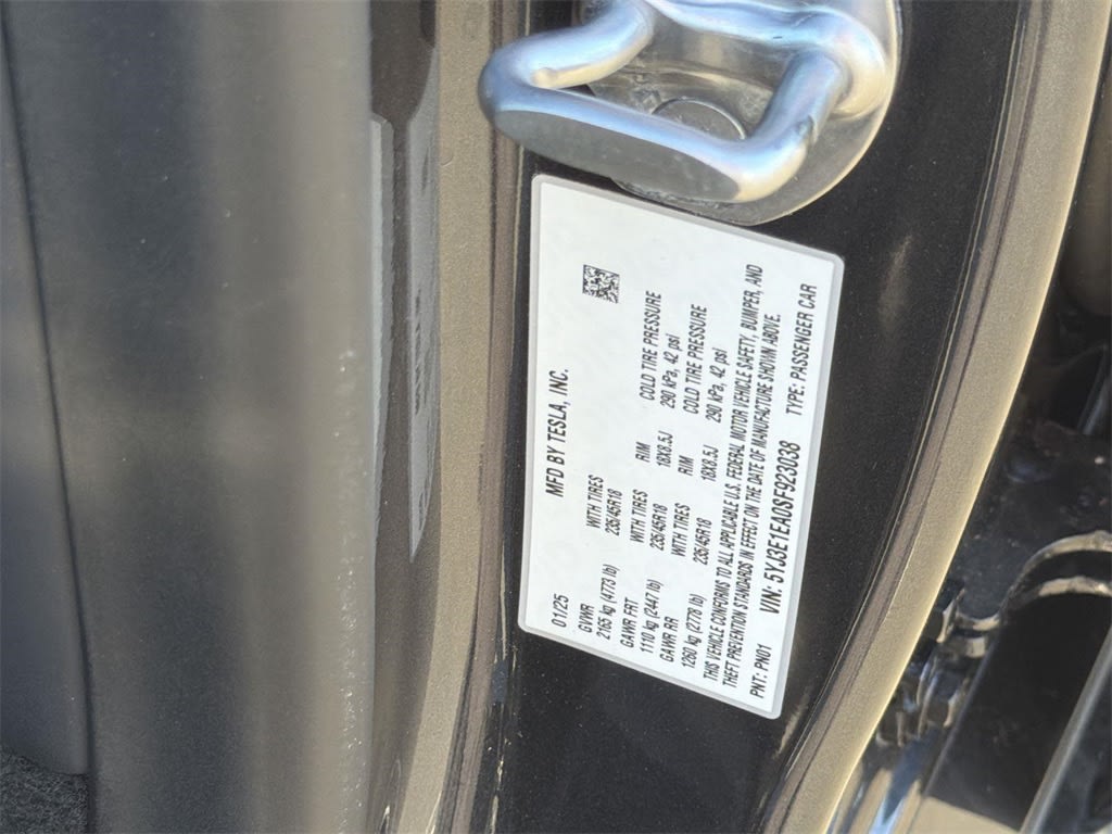 Thumbnail: 2025 Tesla Model 3 - 20