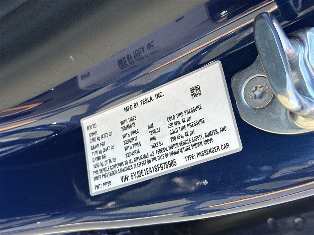 Thumbnail: 2025 Tesla Model 3 - 19