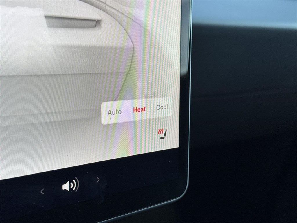 Thumbnail: 2025 Tesla Model 3 - 27