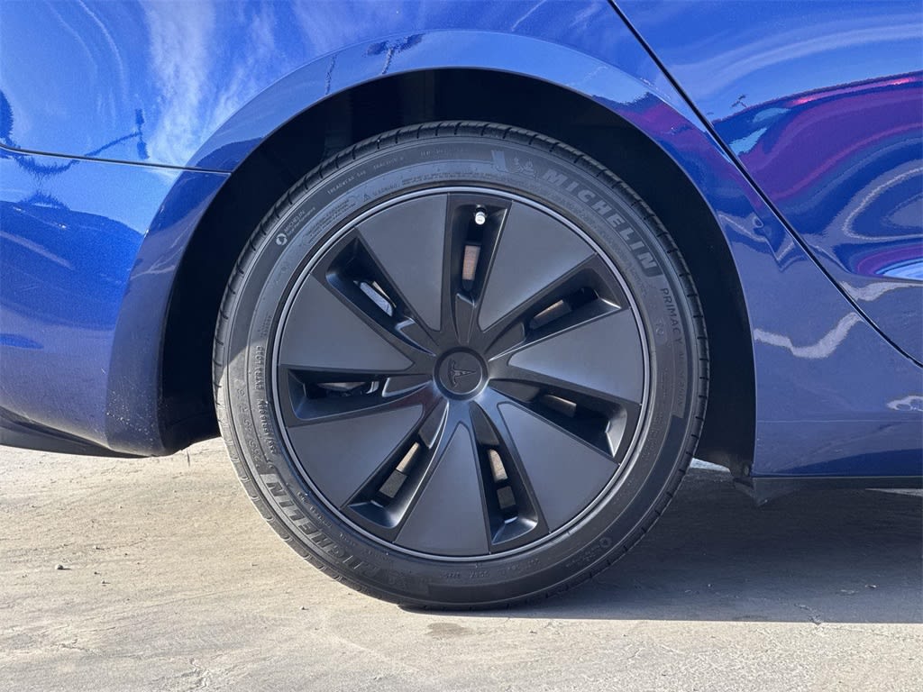 Thumbnail: 2025 Tesla Model 3 - 8