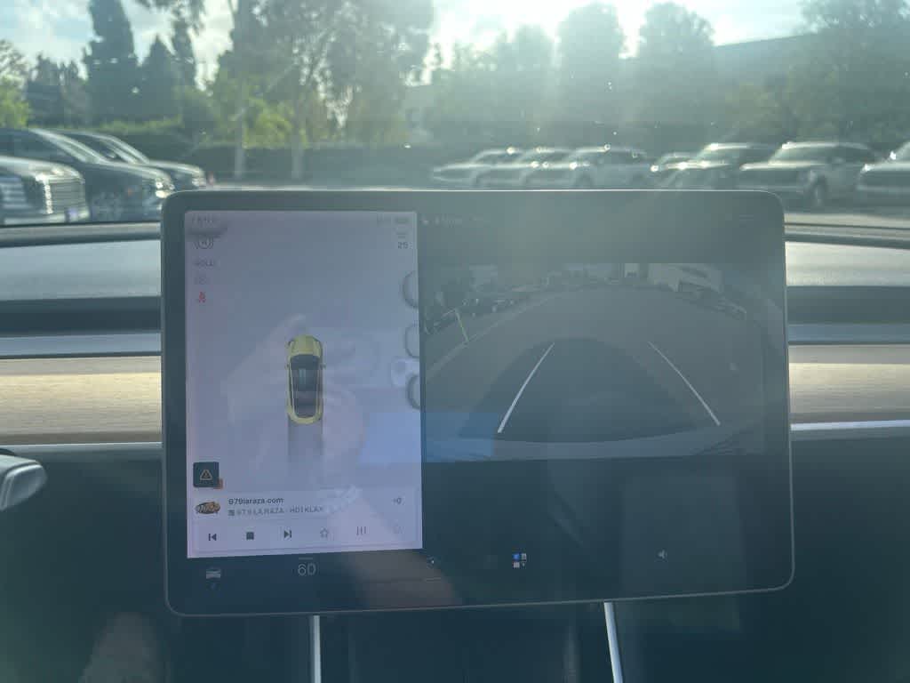 Thumbnail: 2020 Tesla Model 3 - 10