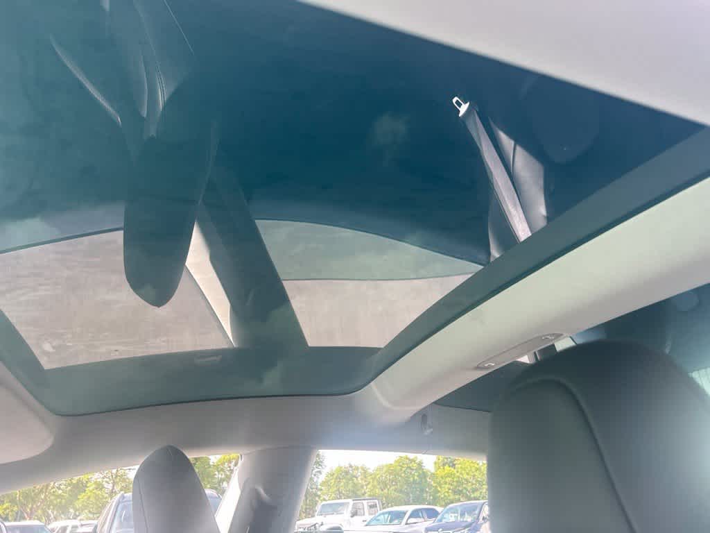 Thumbnail: 2020 Tesla Model 3 - 8