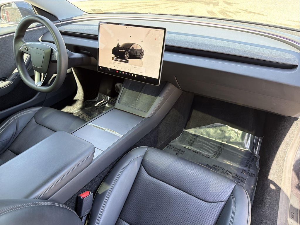 Thumbnail: 2024 Tesla Model 3 - 12