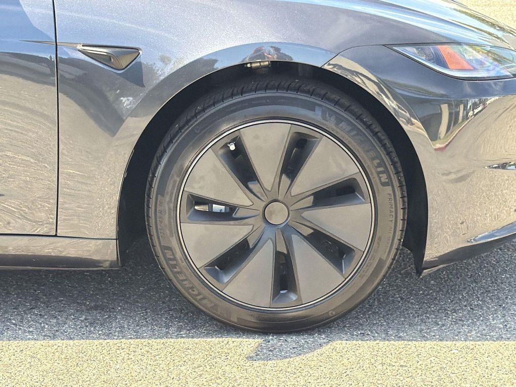 Thumbnail: 2024 Tesla Model 3 - 7