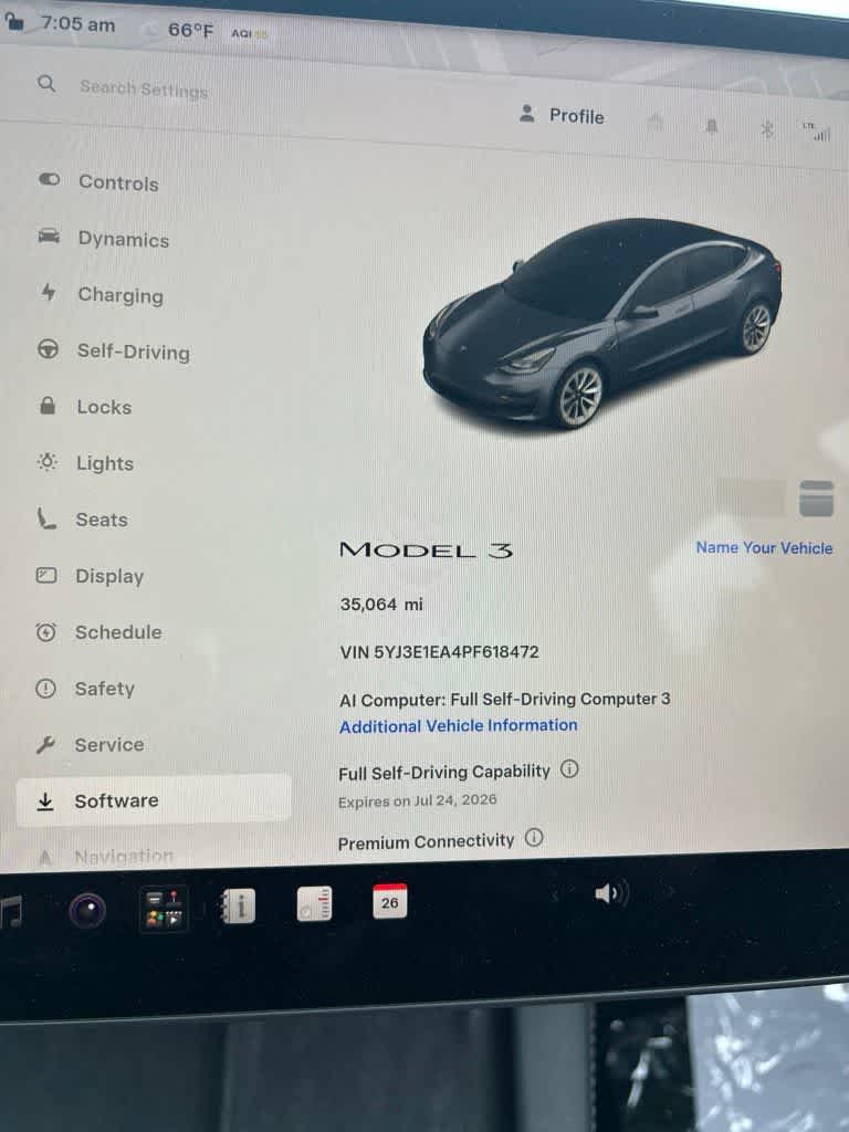 Thumbnail: 2023 Tesla Model 3 - 10