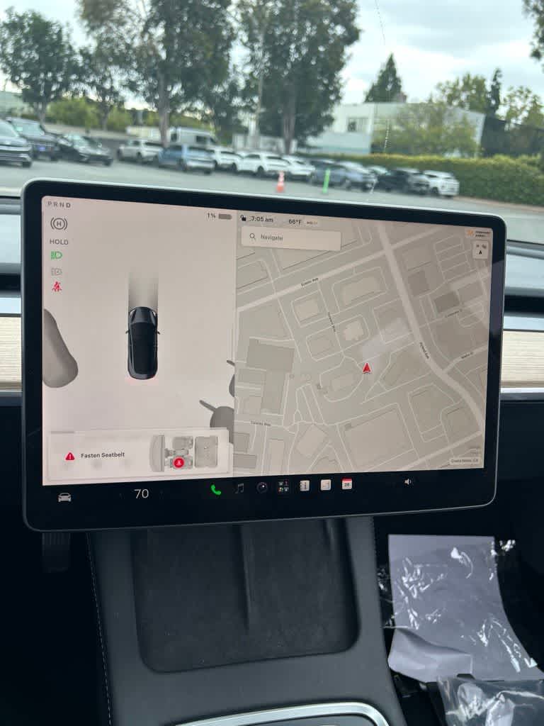 Thumbnail: 2023 Tesla Model 3 - 4