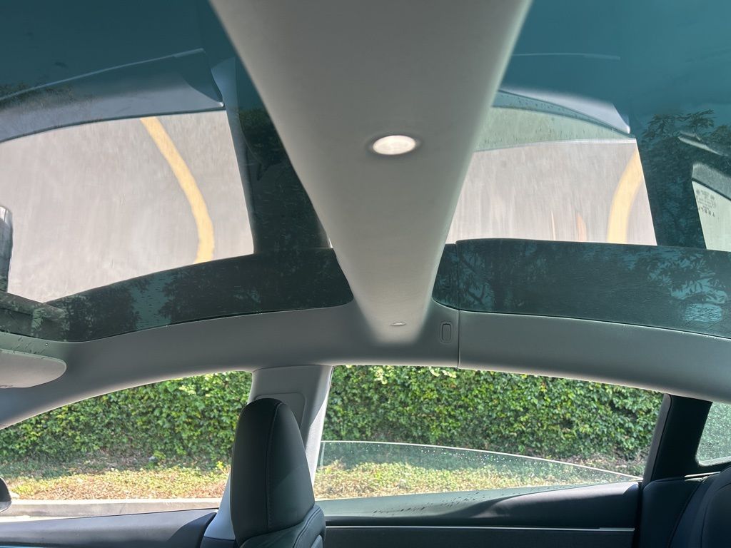 Thumbnail: 2025 Tesla Model 3 - 9