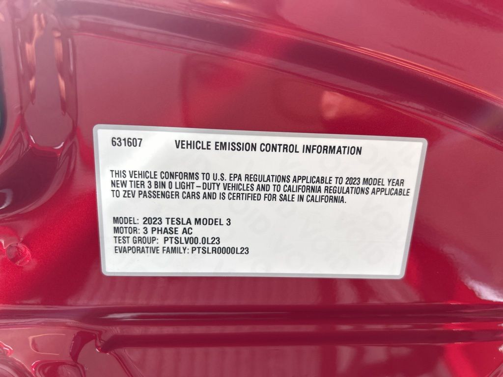 Thumbnail: 2023 Tesla Model 3 - 8